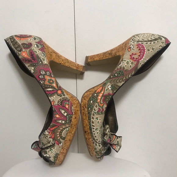 Unlisted Floral Open Toe Bow Heels/ Pumps Size 8.5 - Picture 7 of 8